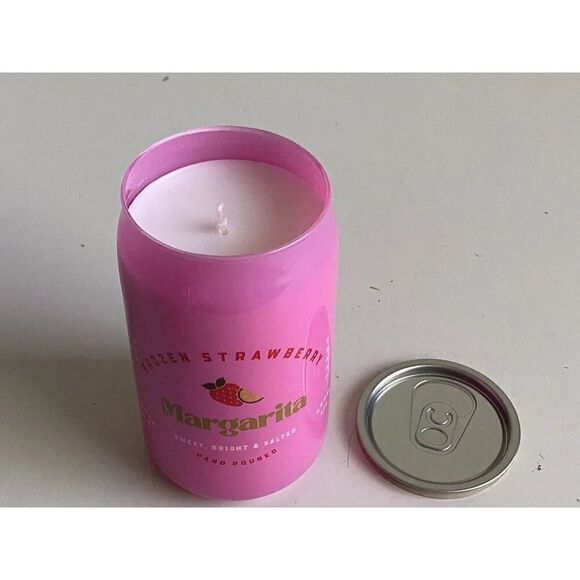 DW Home Cocktail Frozen Strawberry Margarita 15.4oz Scented NEW - Picture 11 of 12